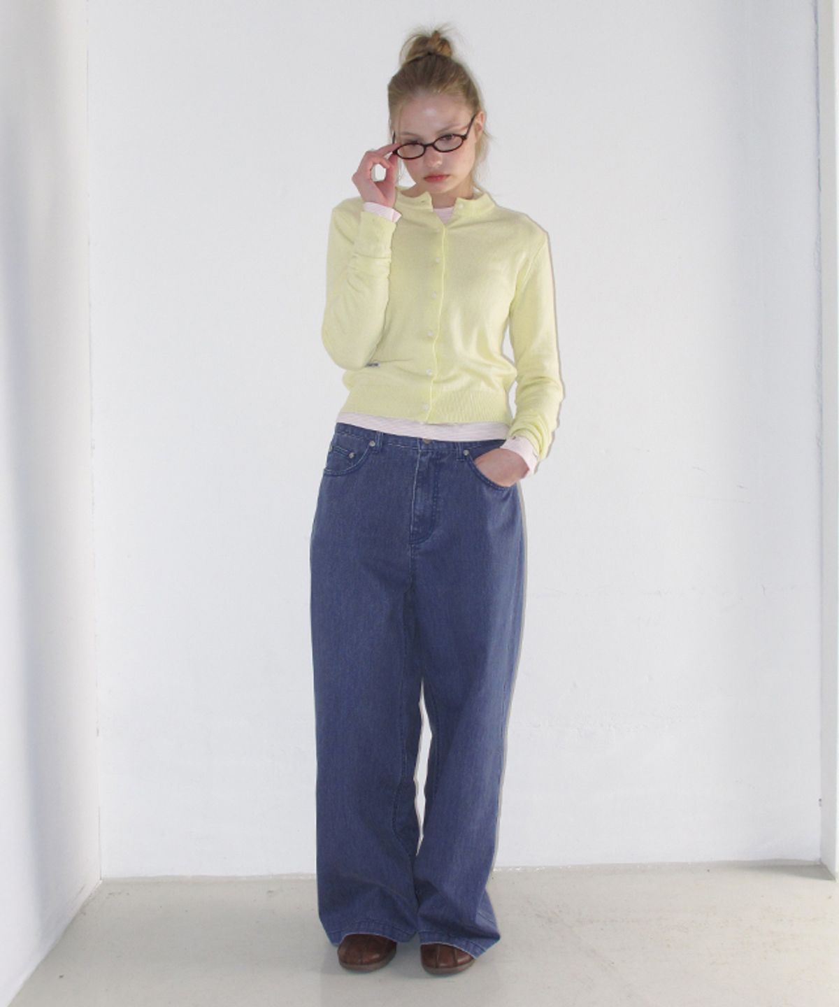 론론(RONRON) SOFT PIGMENT WIDE DENIM PANTS DEEP BLUE