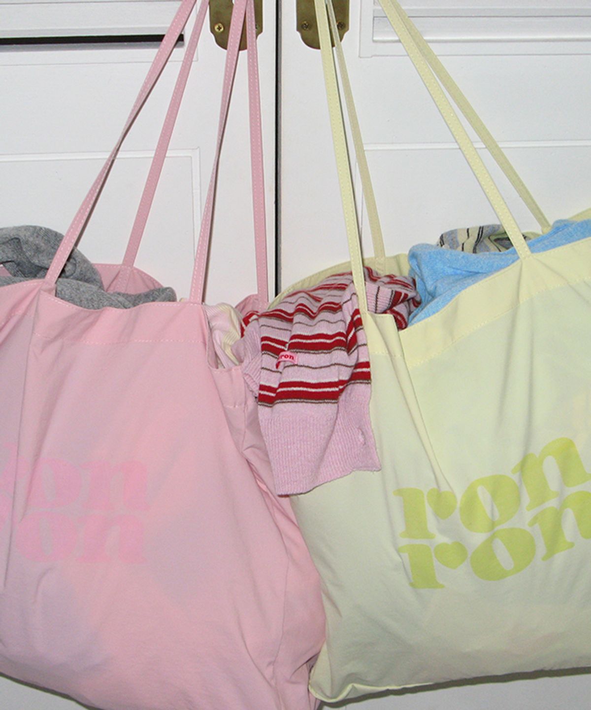 론론(RONRON) LOGO NYLON SHOPPER LEMON