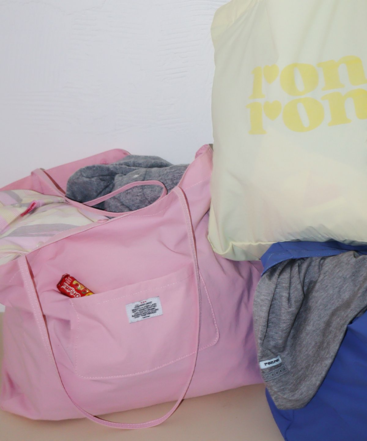 론론(RONRON) LOGO NYLON SHOPPER SOFT PINK