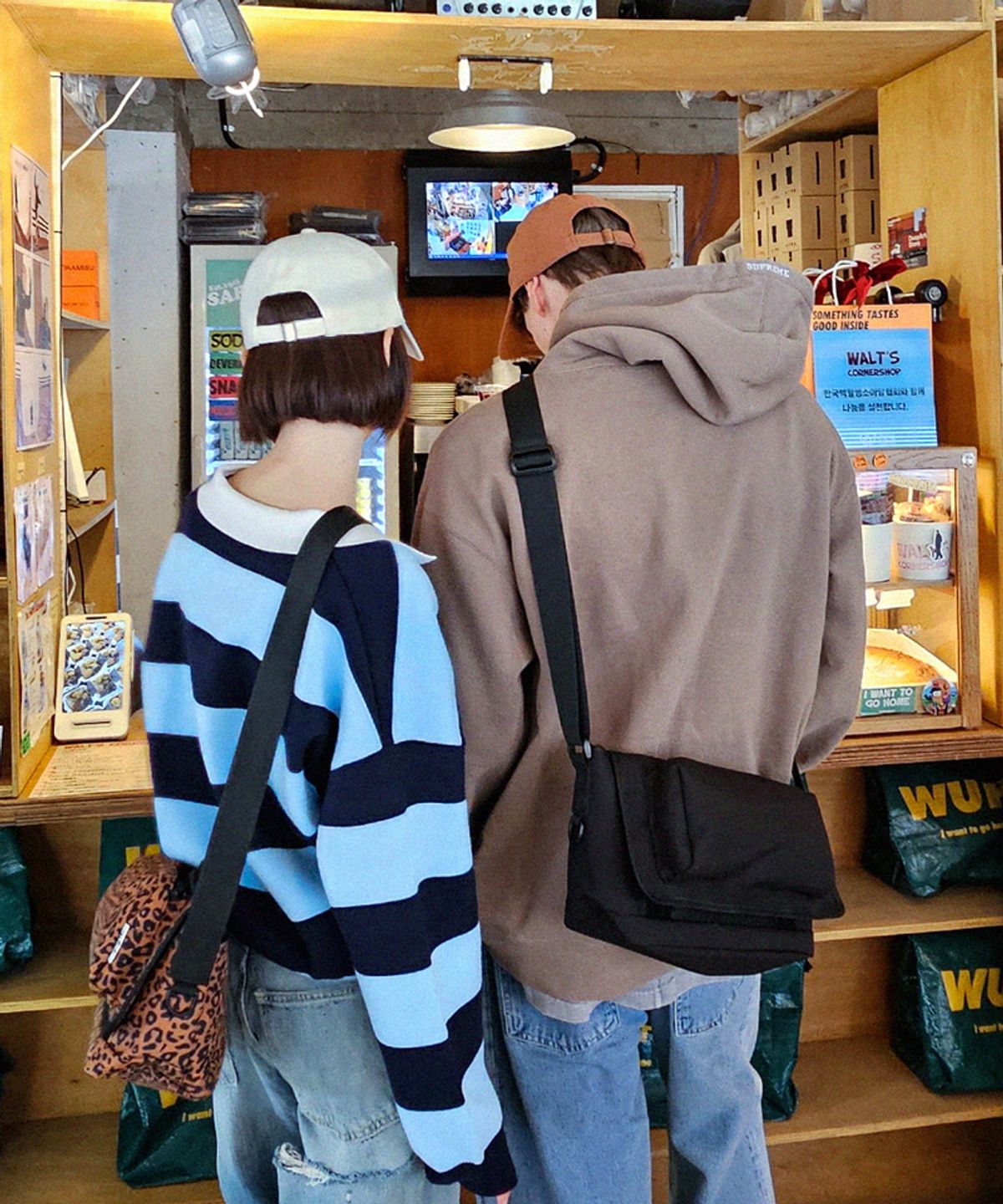 윅(WICK) Messenger bag-블랙