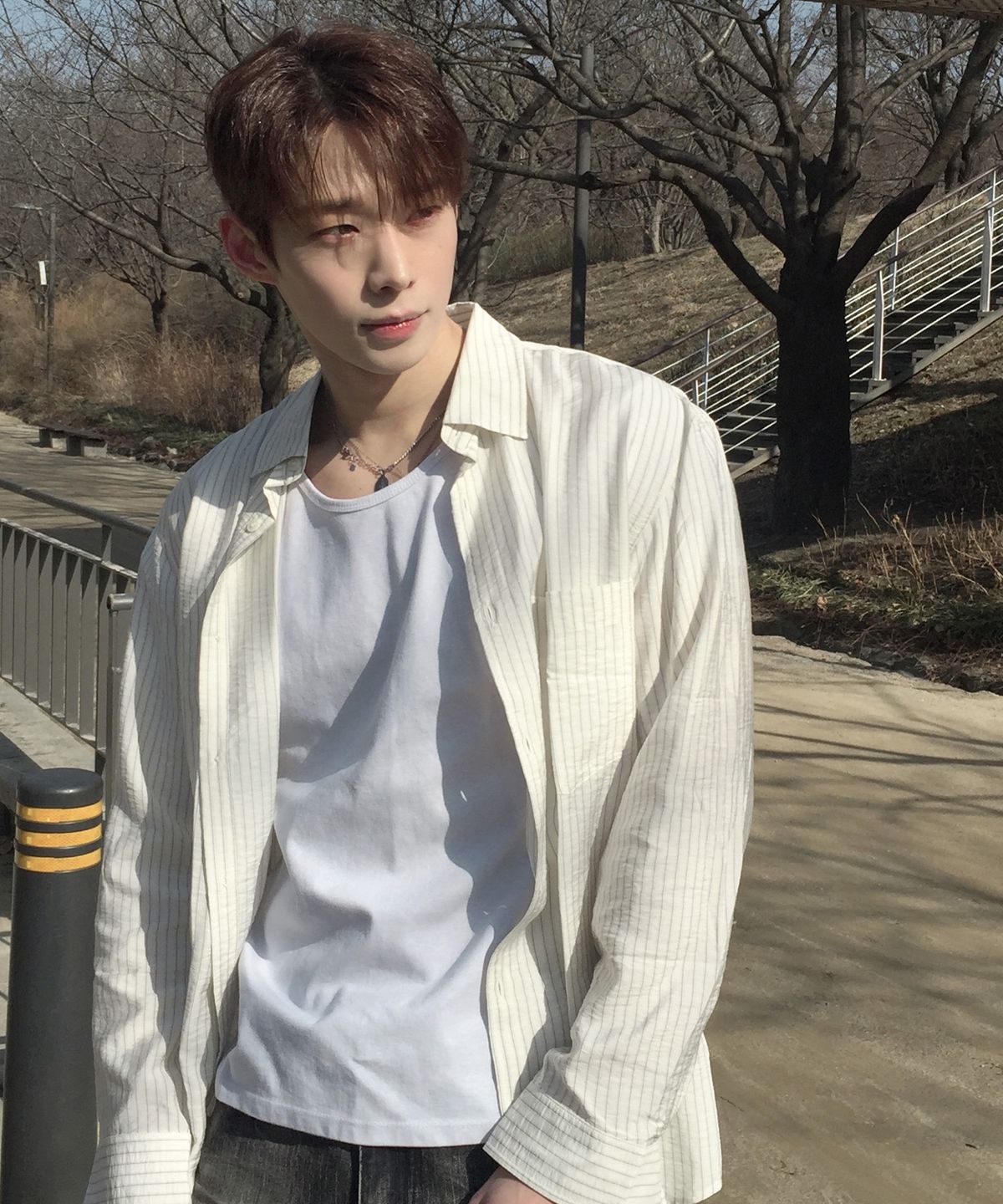 마인드브릿지(MINDBRIDGE) [COUTURE]스트라이프 오버핏 데일리 셔츠 - 2color