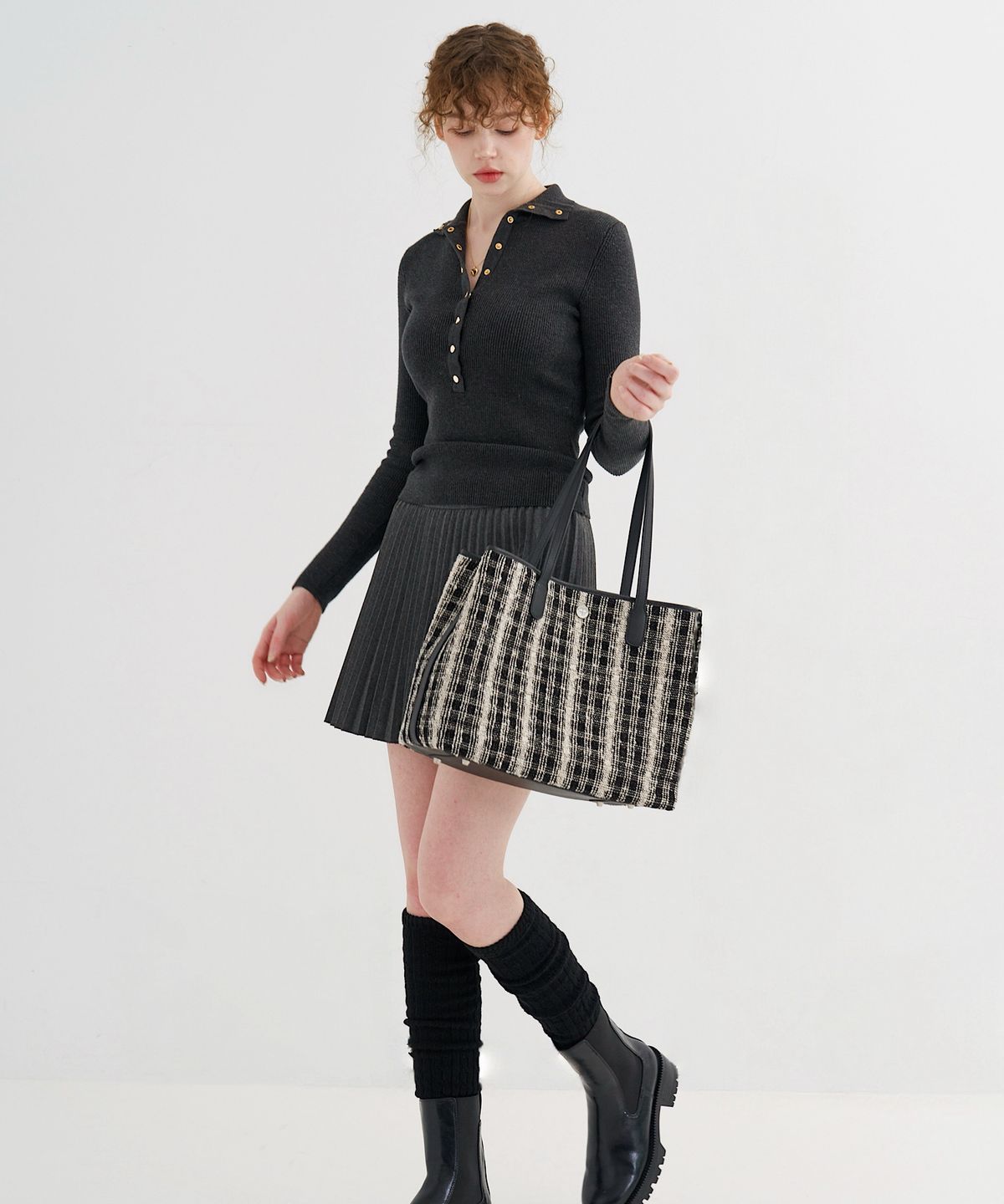 비마이사이드(BMYSIDE) 퍼스트 퀸 백 First Queen Bag (Black)