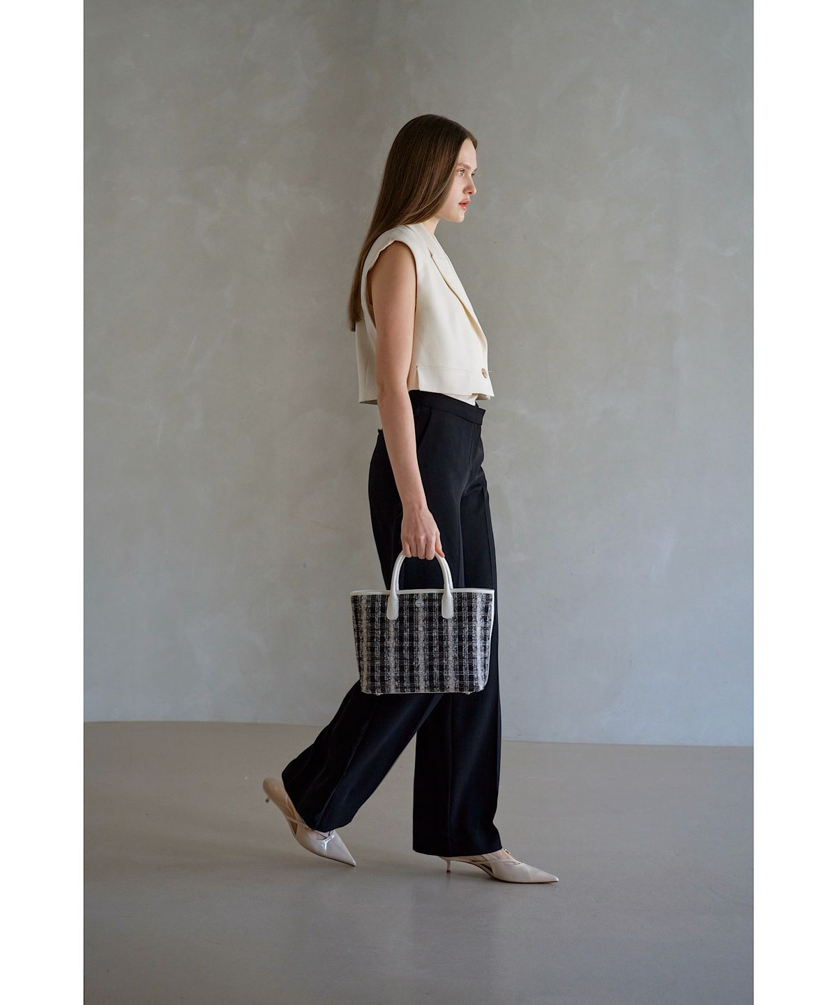 비마이사이드(BMYSIDE) 레지나 토트백 Regina Tote Bag (White)