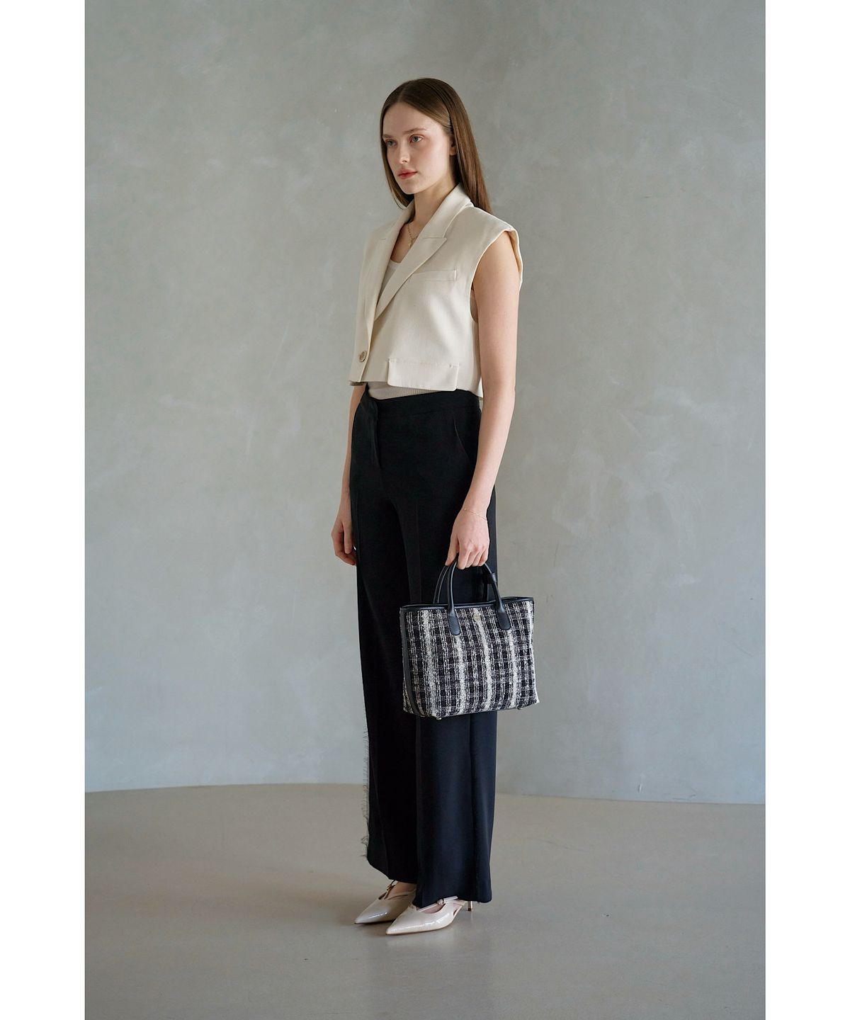 비마이사이드(BMYSIDE) 레지나 토트백 Regina Tote Bag (Black)