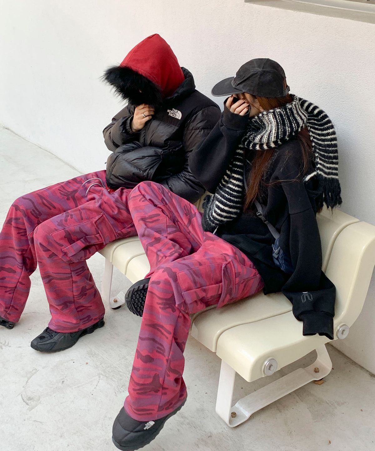 락트개러지(ROCKED GARAGE) UNISEX 기모 트레이닝 와이드 카고 팬츠_핑크카모