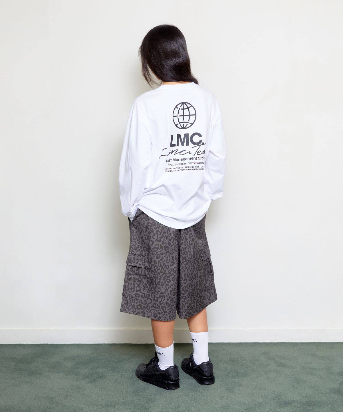 엘엠씨(LMC) SIGNATURE COMBO LONG SLV TEE black
