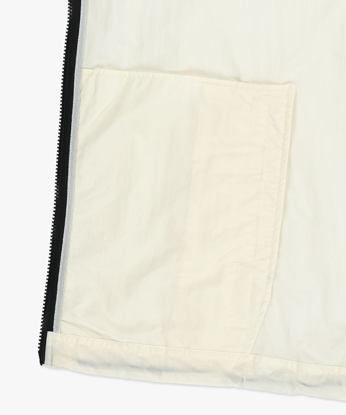 엘엠씨(LMC) OG ESSENTIAL WINDBREAKER JACKET ivory