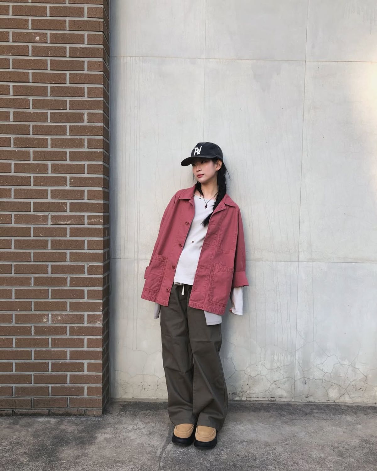애쓰(AETH) One-Tuck Wide Chino_Navy