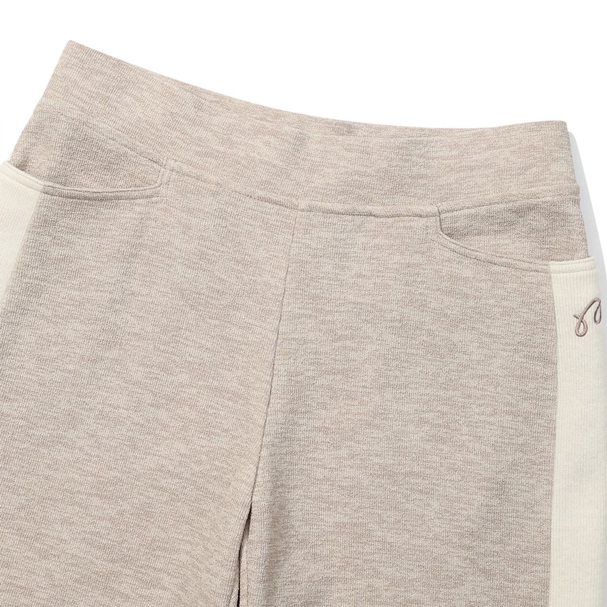 말본 골프(MALBON GOLF) 니트라이크 와이드 부츠컷 팬츠 BEIGE (WOMAN)
