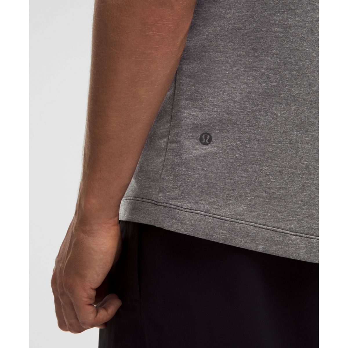 룰루레몬(LULULEMON) 에볼루션 숏슬리브 폴로 셔츠  HBLK