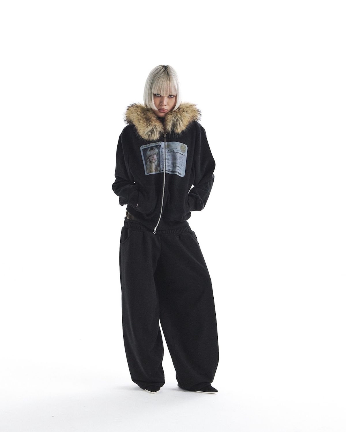 카이야(KAIYA) sheena camo layered pants - black