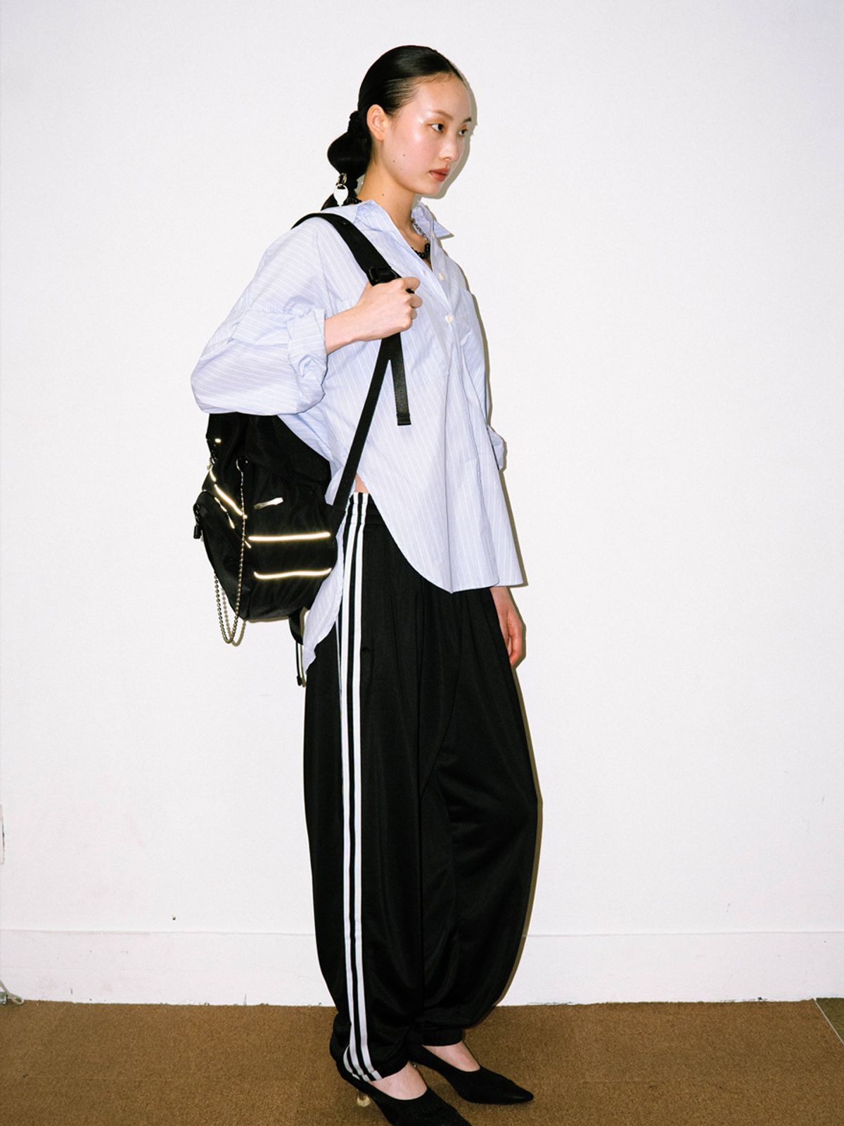 데뷔옹(DEBBYOUNG) TURTLE BACKPACK [BLACK]