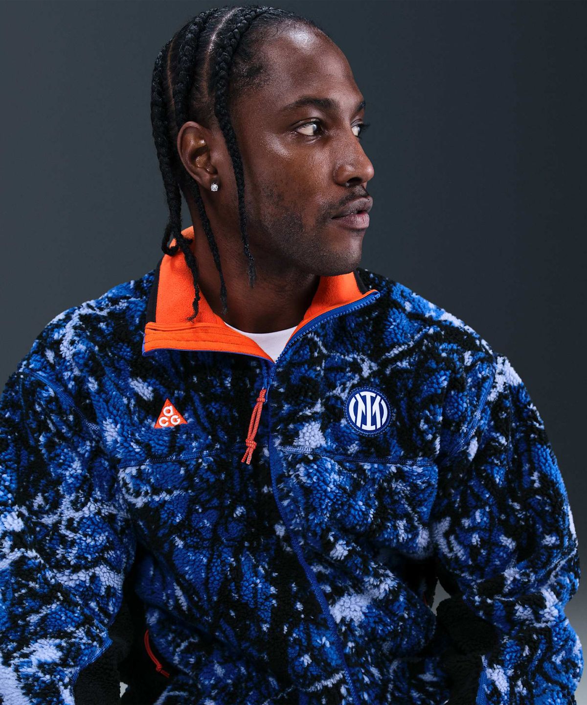 나이키(NIKE) 인터 밀란 캔웰 글레이셔 SE ACG 써마 핏 ADV 축구 재킷 M - 화이트:하이퍼 블루:세이프티 오렌지:화이트 / IB3846-100