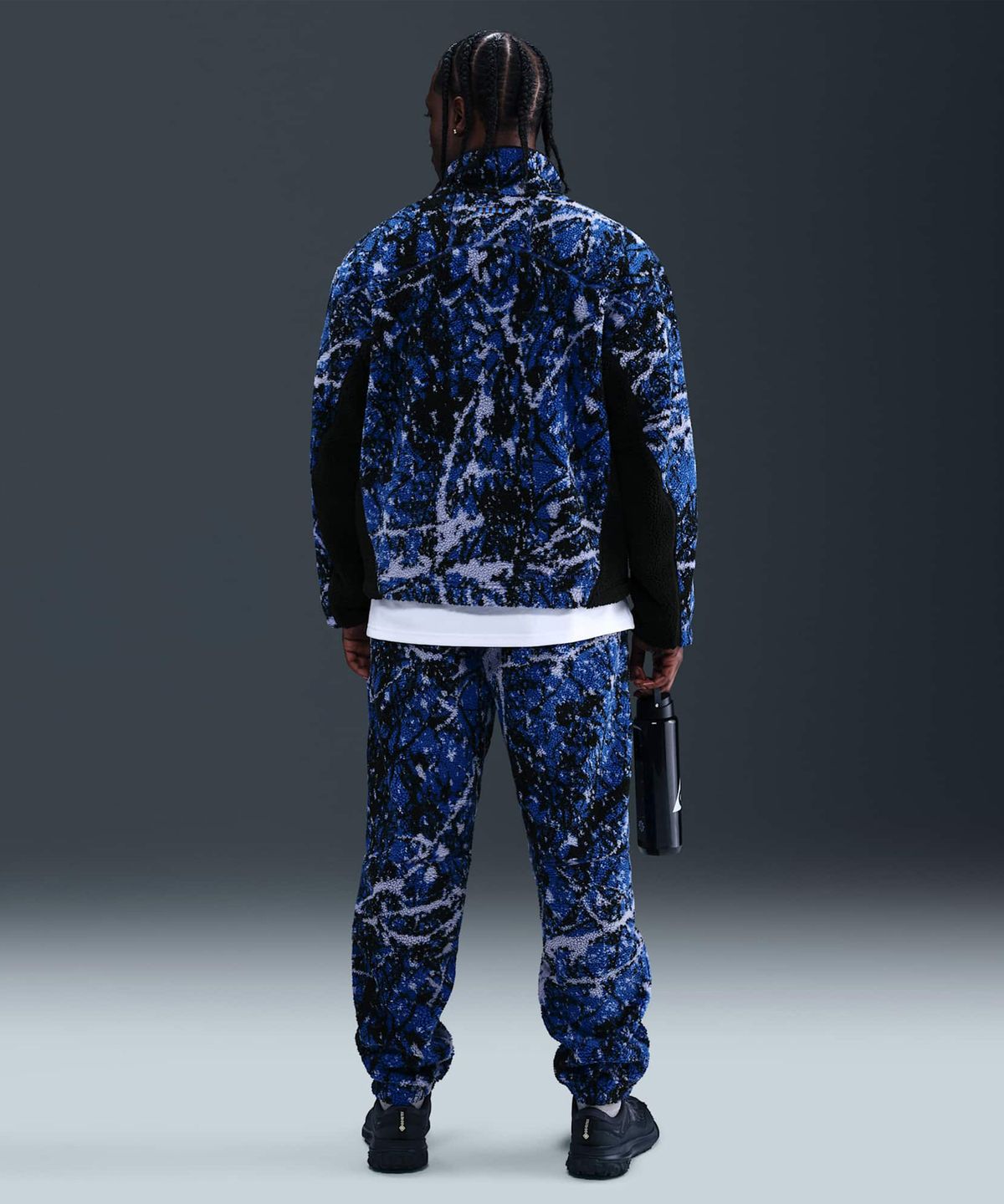 나이키(NIKE) 인터 밀란 캔웰 글레이셔 SE ACG 써마 핏 ADV 축구 재킷 M - 화이트:하이퍼 블루:세이프티 오렌지:화이트 / IB3846-100