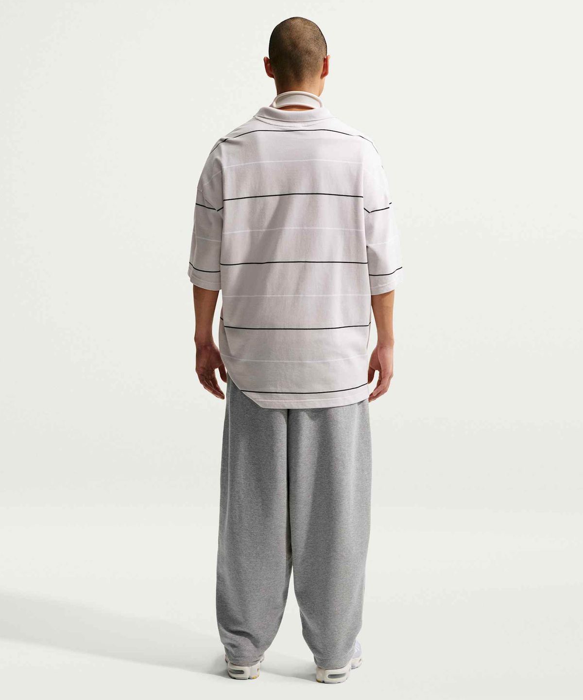 나이키(NIKE) 스포츠웨어 클럽 오버사이즈 프렌치 테리 팬츠 M - 다크 그레이 헤더:라이트 스모크 그레이:화이트 / IF0722-063