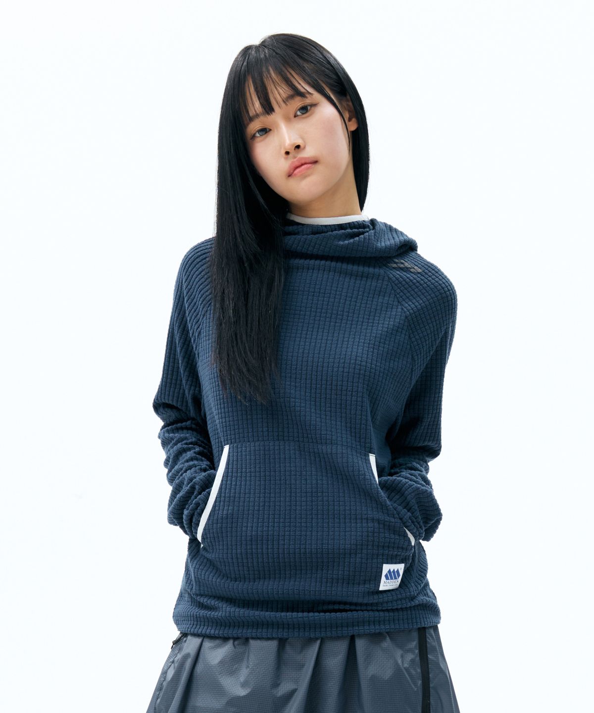 매든(MADDEN) 매든 X 탄산 퍼니 풀오버 후디 네이비