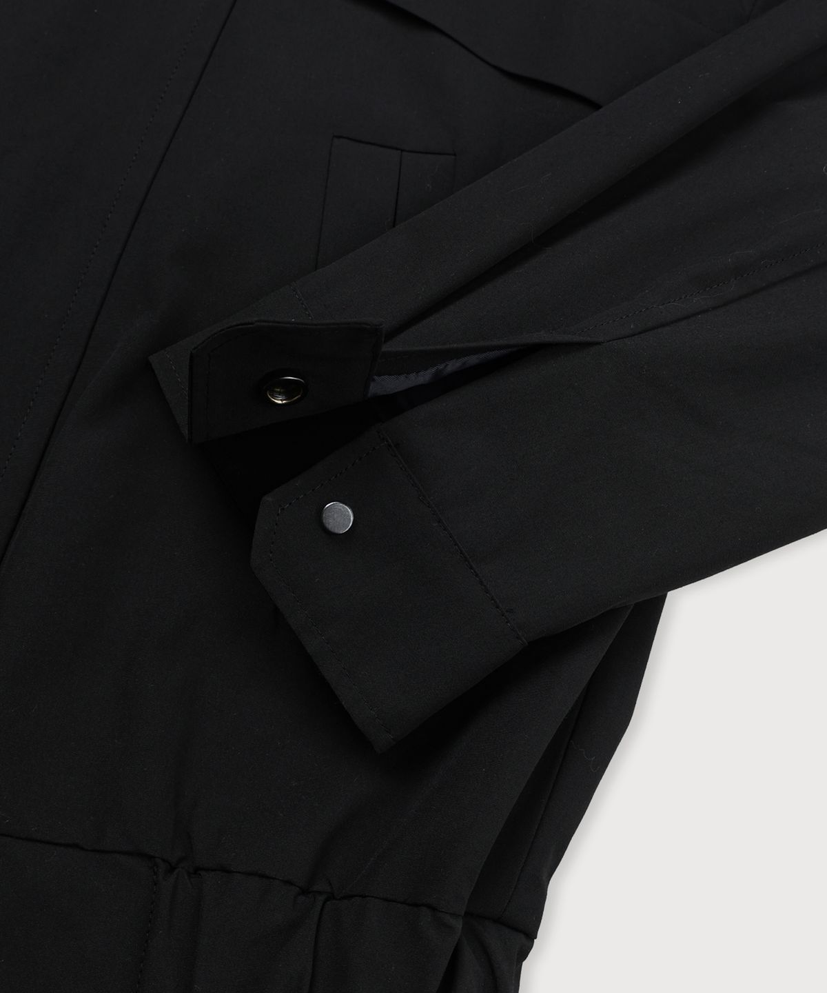 뮤제(MUSEE) MADRID Oversize Nylon Jacket_Black
