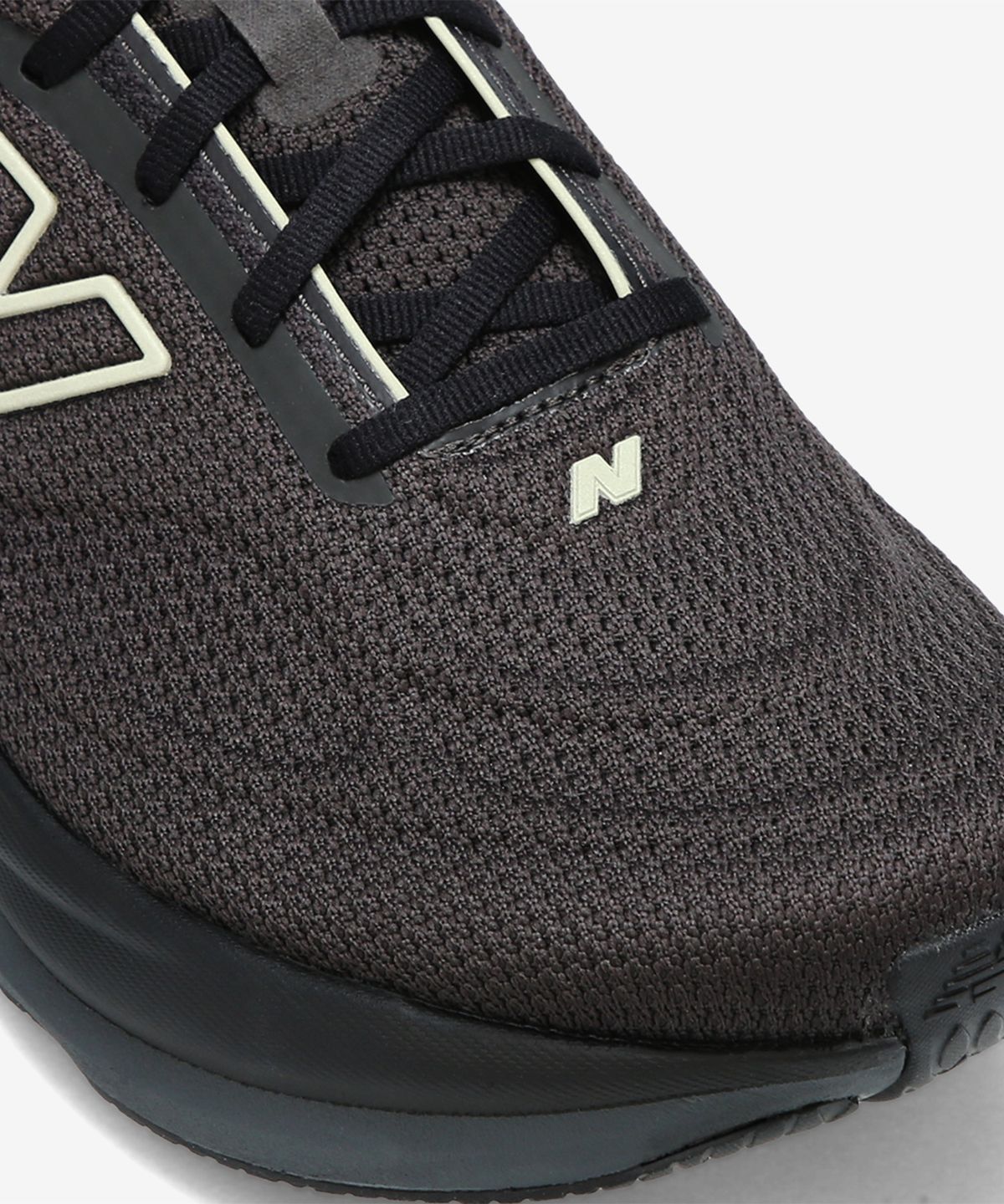 뉴발란스(NEW BALANCE) NBPFGS102T / 1080 V15 (남성, 4E) (BLACK)
