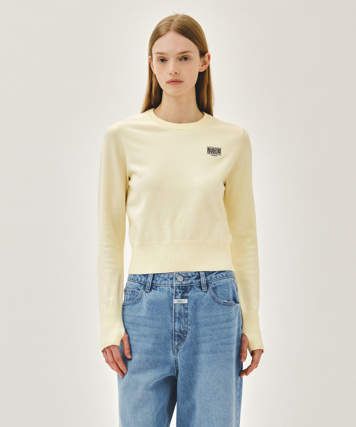 마리떼 프랑소와 저버(MARITHÉ + FRANҪOIS GIRBAUD) W SMALL CLASSIC LOGO CROP KNIT PULLOVER ivory