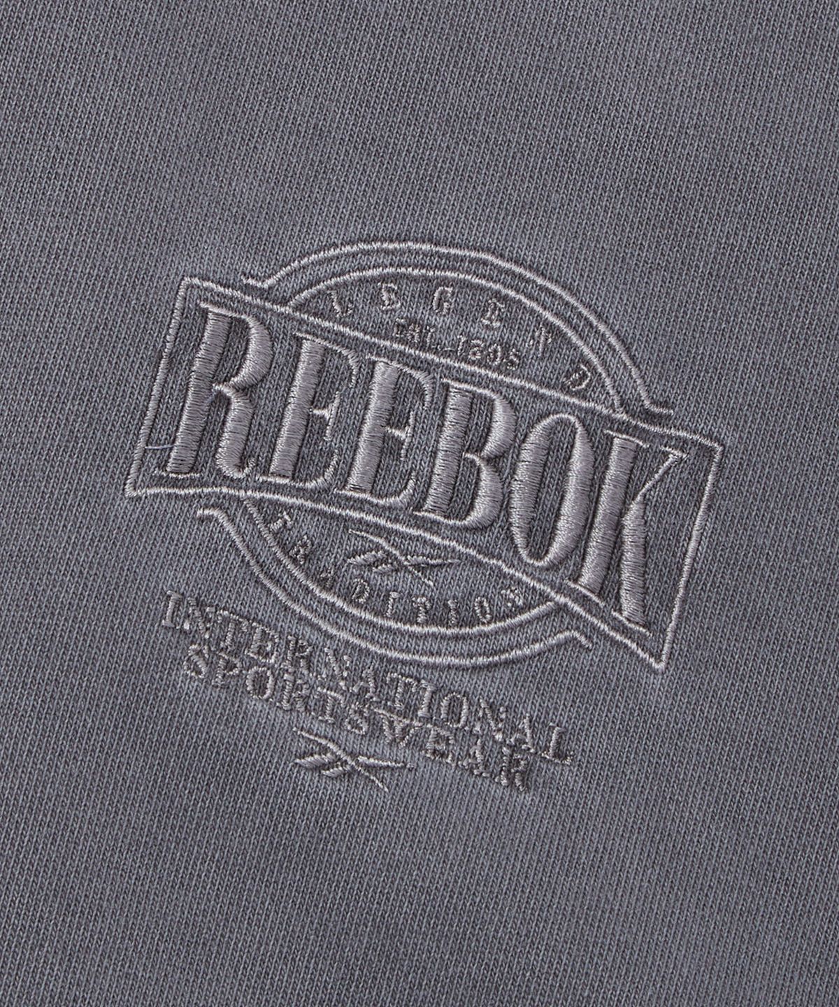 리복(REEBOK) 가먼트다잉 맨투맨 - 애쉬 그레이