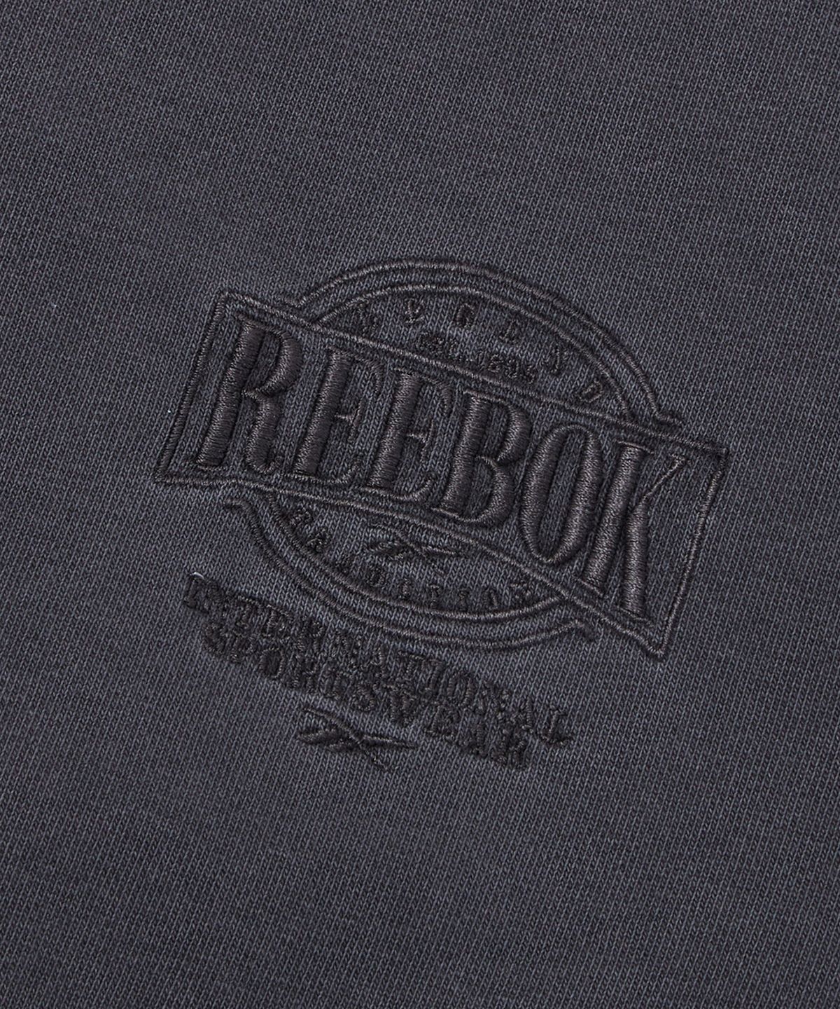 리복(REEBOK) 가먼트다잉 맨투맨 - 차콜