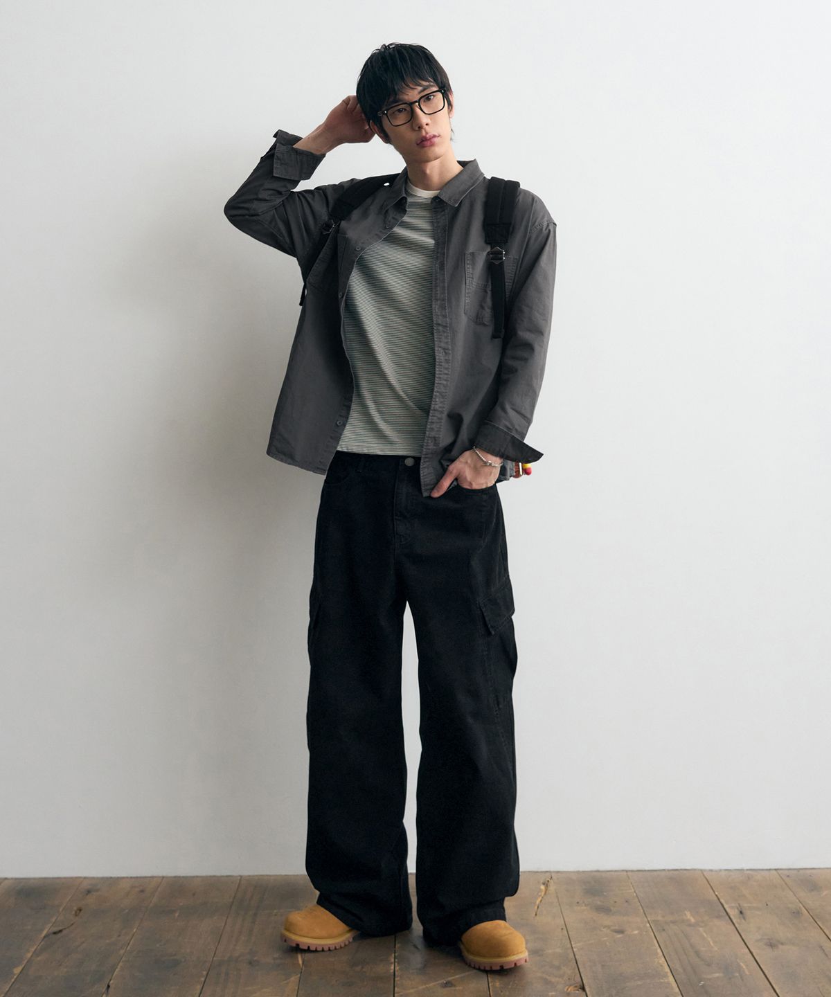 아워데이즈(OURDAYZ) 카디프 투포켓 워싱 긴팔 셔츠 [PIGMENT CHARCOAL]