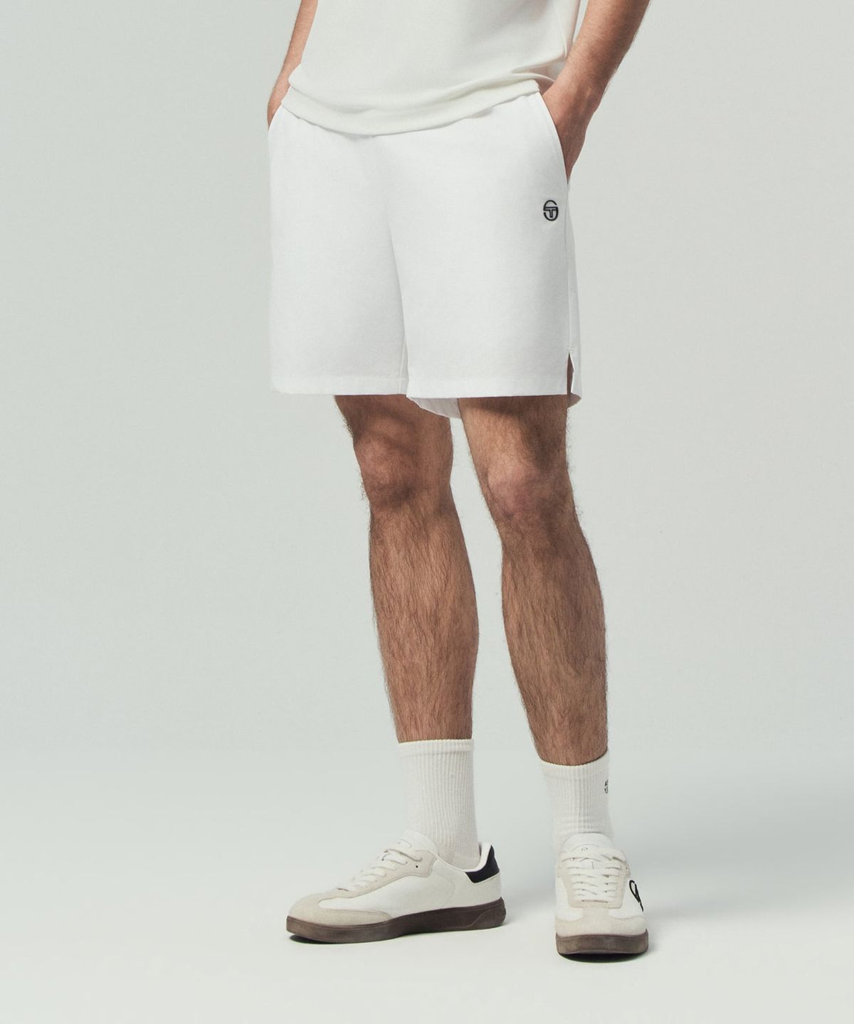 세르지오 타키니(SERGIO TACCHINI) M 에센셜 7인치 쇼츠 (White)