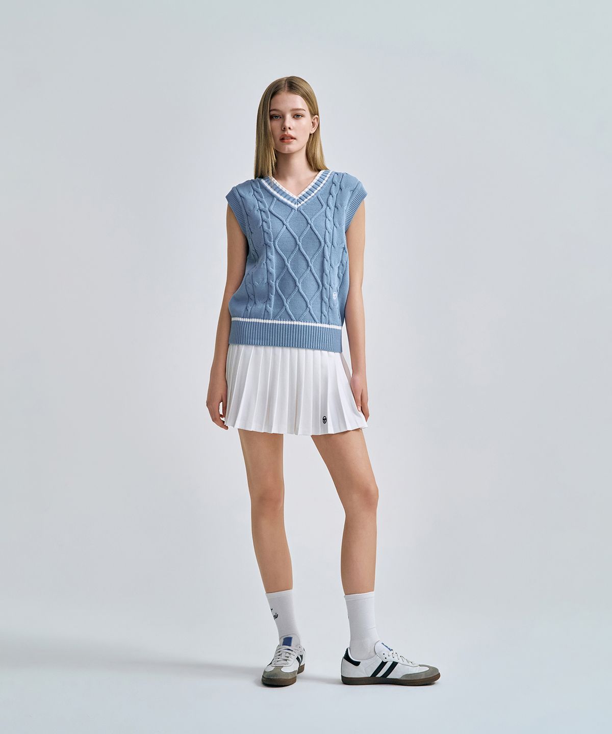 세르지오 타키니(SERGIO TACCHINI) W 브이넥 케이블 니트 베스트 (L.Indigo)