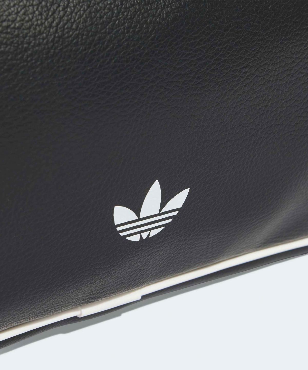 아디다스(ADIDAS) 일롱게이티드 에어라이너 백 - 블랙 / KD7851