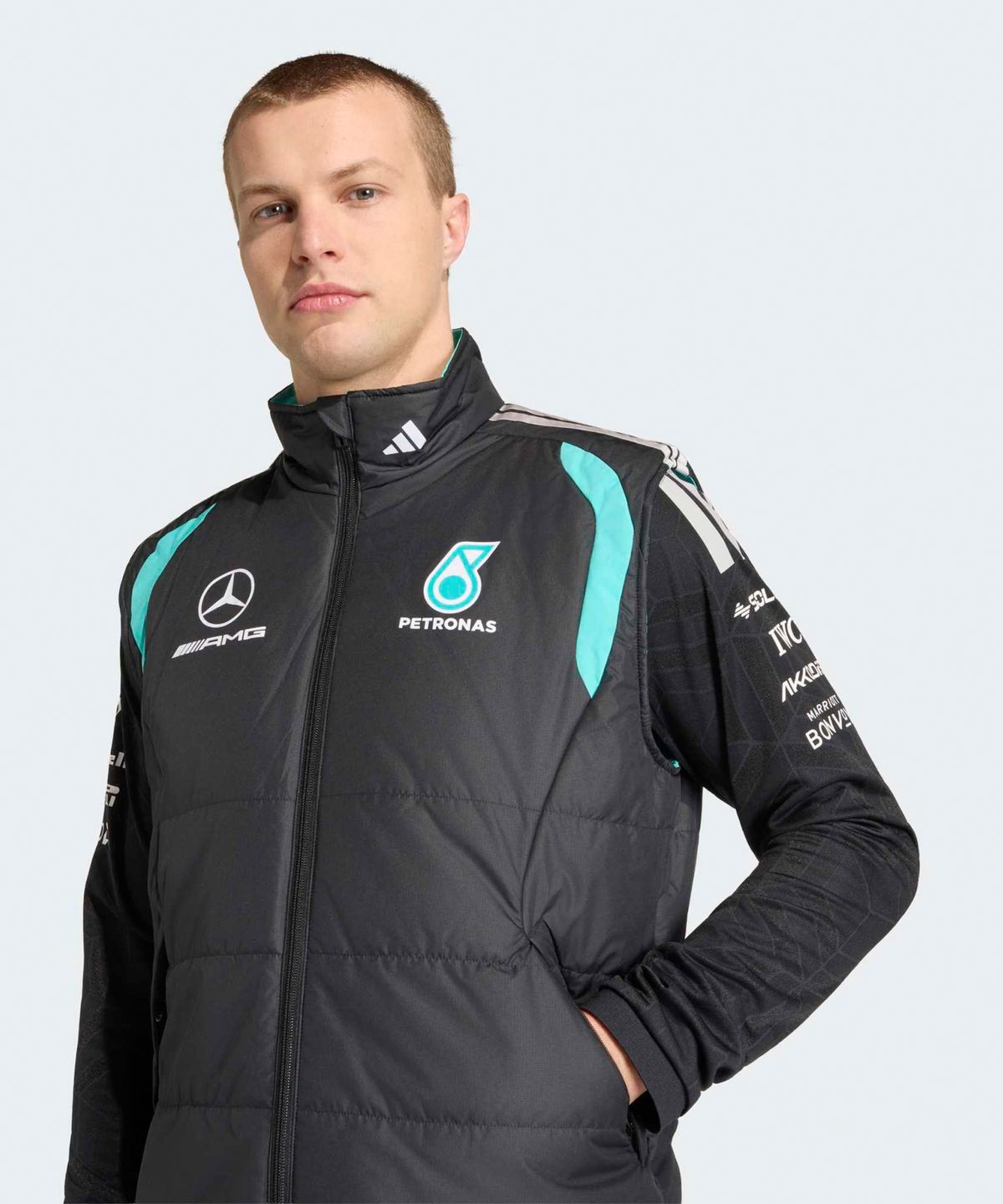 아디다스(ADIDAS) 메르세데스 AMG F1 팀 메카닉스 베스트 - 블랙 / KE5476