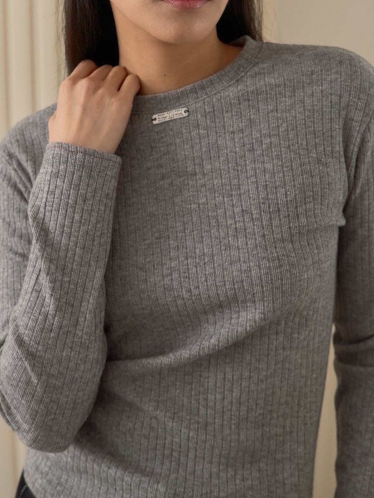 쏘리, 투 머치 러브(SORRY, TOO MUCH LOVE) Fine Rib Long Sleeve Top_Gray
