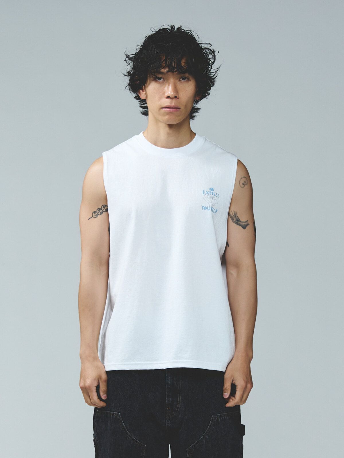 씨씨씨에스(CCCS) WHITE GYM BOY SLEEVELESS