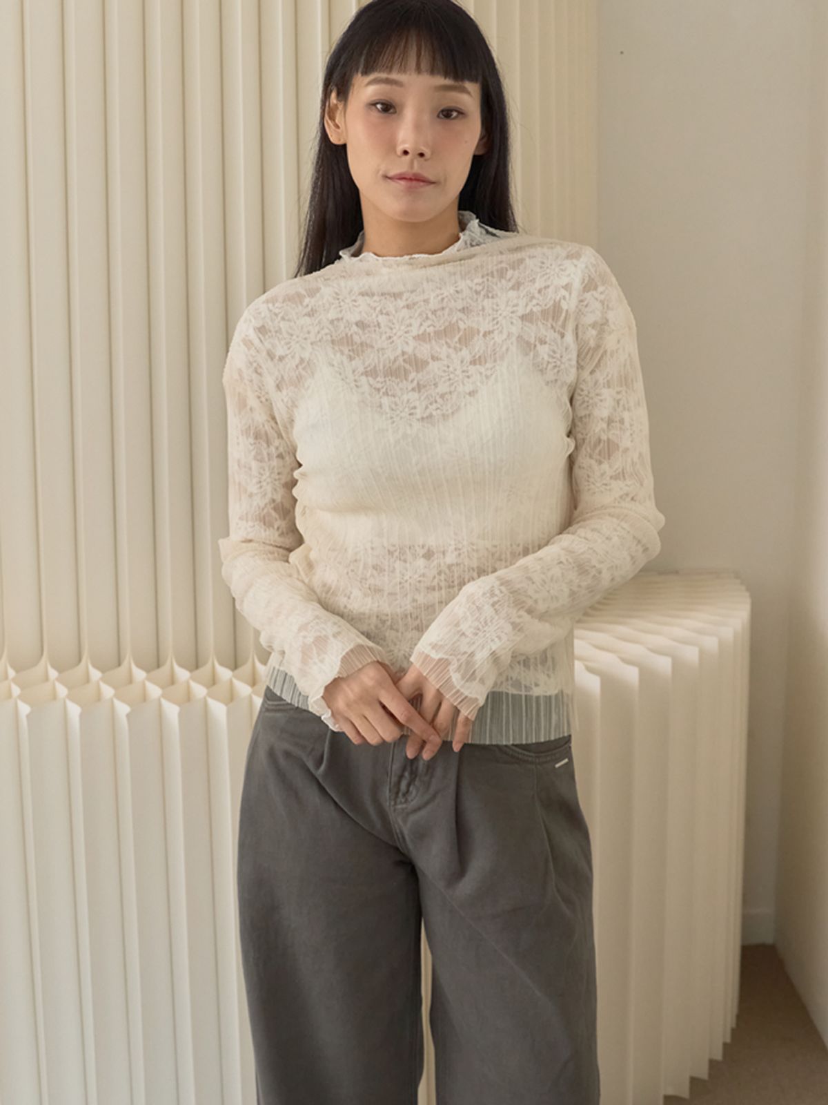 쏘리, 투 머치 러브(SORRY, TOO MUCH LOVE) Sheer Pleated Mesh High Neck Top_Beige