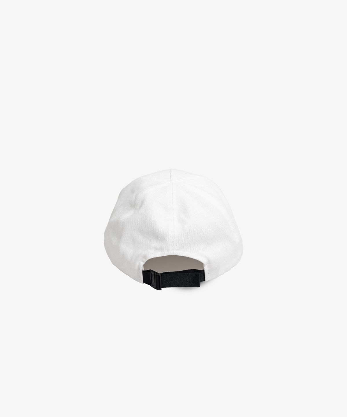 영(YOUNG) un cap (white)