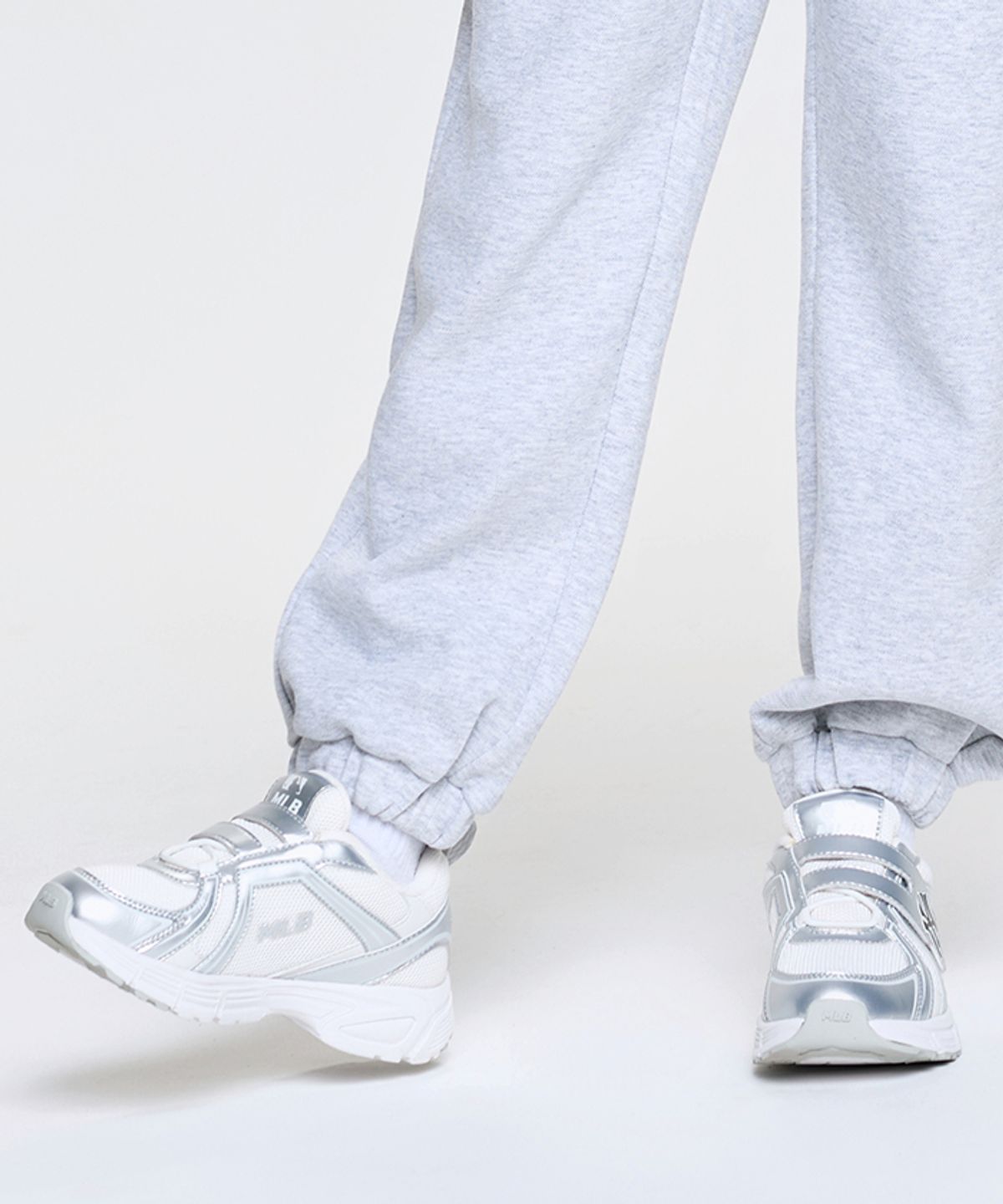 엠엘비 키즈(MLB KIDS) 트랙 러너 주니어 NY (White)