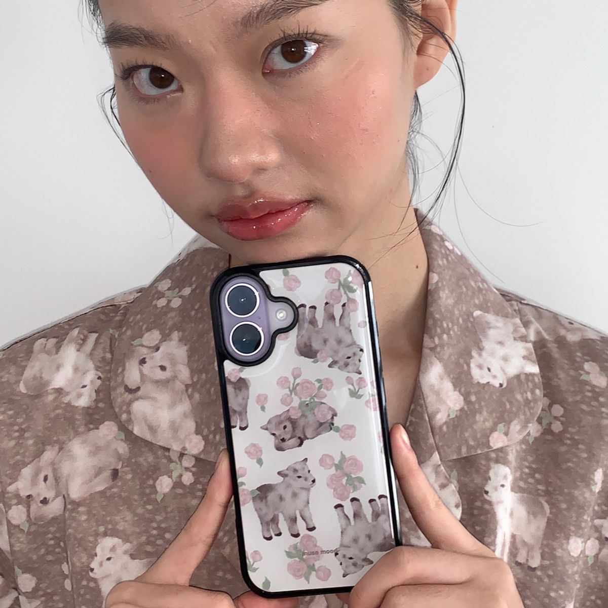 뮤즈무드(MUSEMOOD) rosy goat (bumper) 휴대폰케이스