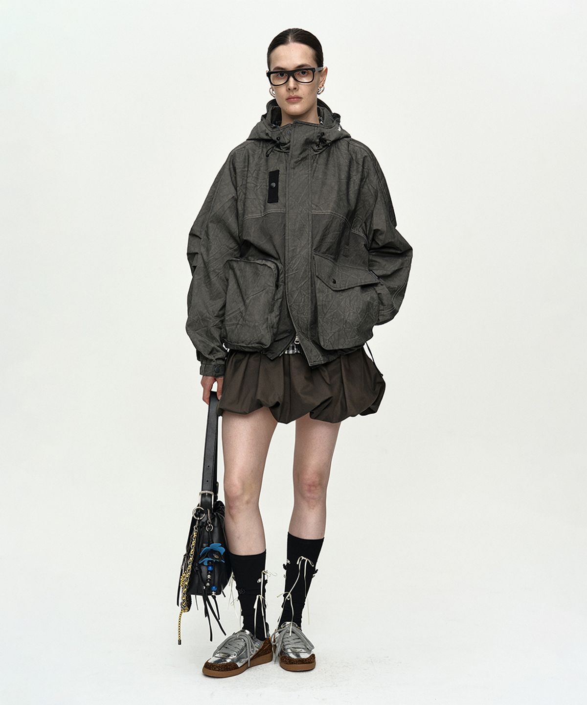 앤더슨벨(ADSB ANDERSSON BELL) UNISEX TIE-DYED BEACH SHELL JACKET awa746u(CHARCOAL)