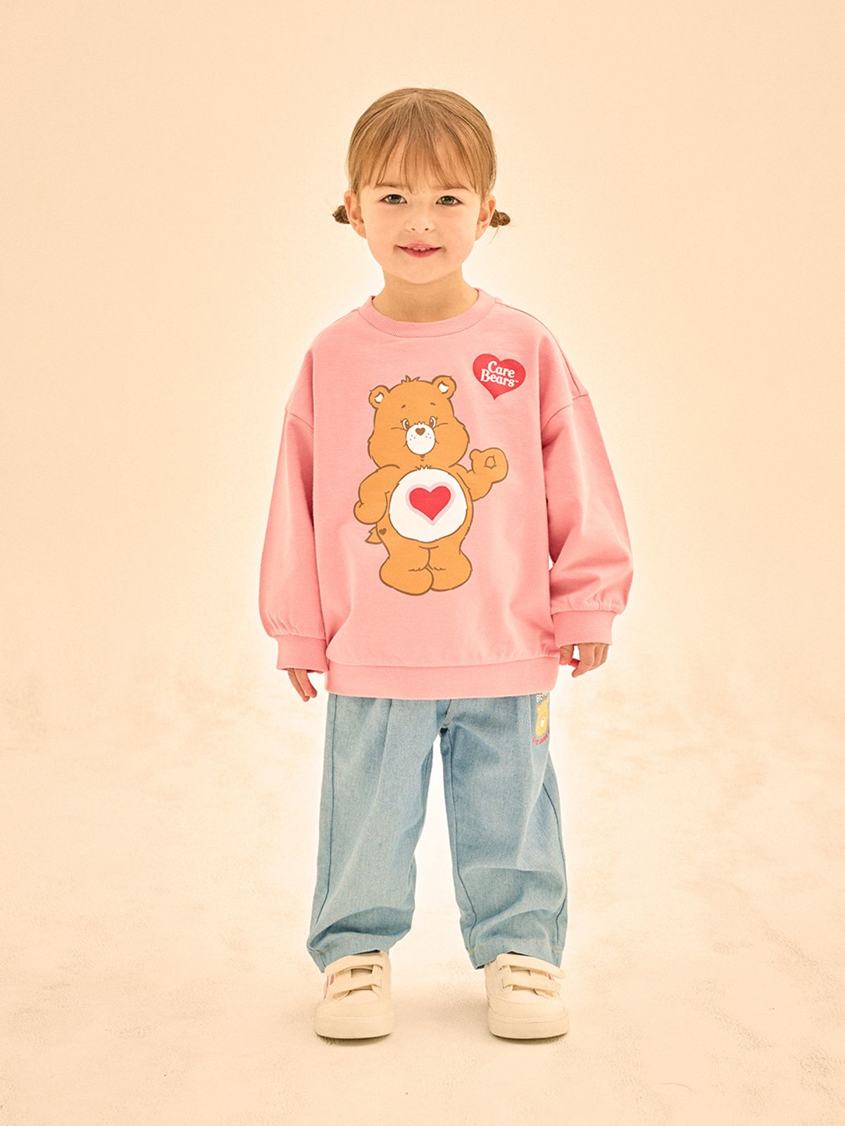케어베어(CAREBEARS) 안녕텐더하트베어 맨투맨 티셔츠