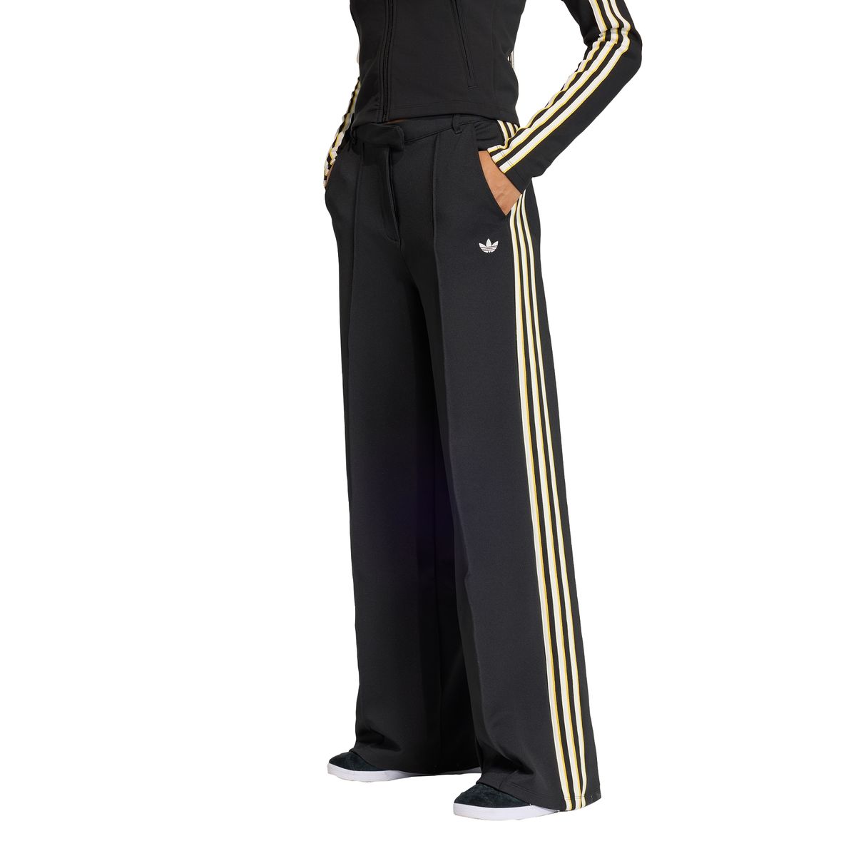 아디다스(ADIDAS) 스포츠 테일러드 팬츠 KD2963