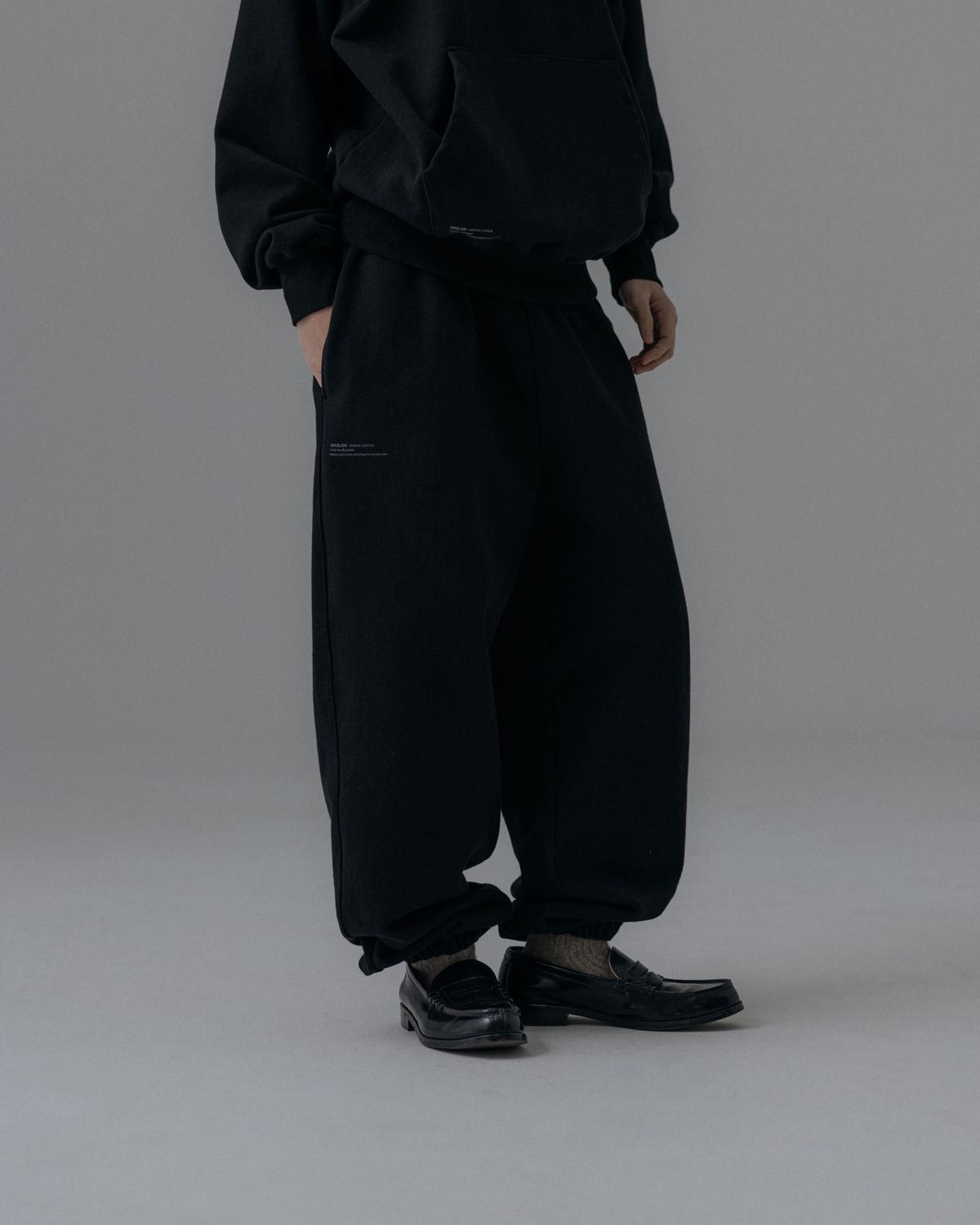 앵글런(ANGLAN) Heavyweight Classic Jogger Pants - Black