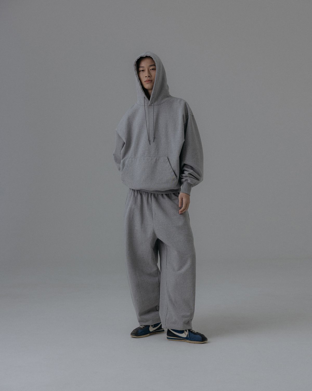 앵글런(ANGLAN) Heavyweight Classic Jogger Pants - Melange Grey