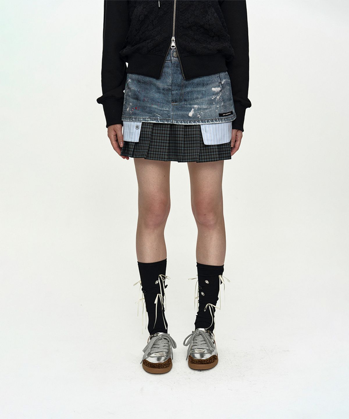 앤더슨벨(ADSB ANDERSSON BELL) PAINTED DENIM LAYERED MINI PLEATS SKIRT apa884w(BLUE)