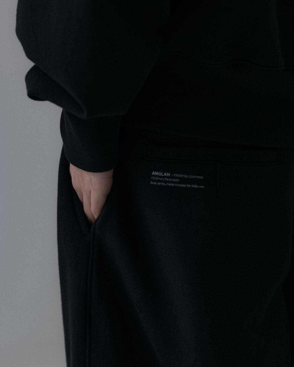 앵글런(ANGLAN) Steady Sweat Balloon Pants - Black