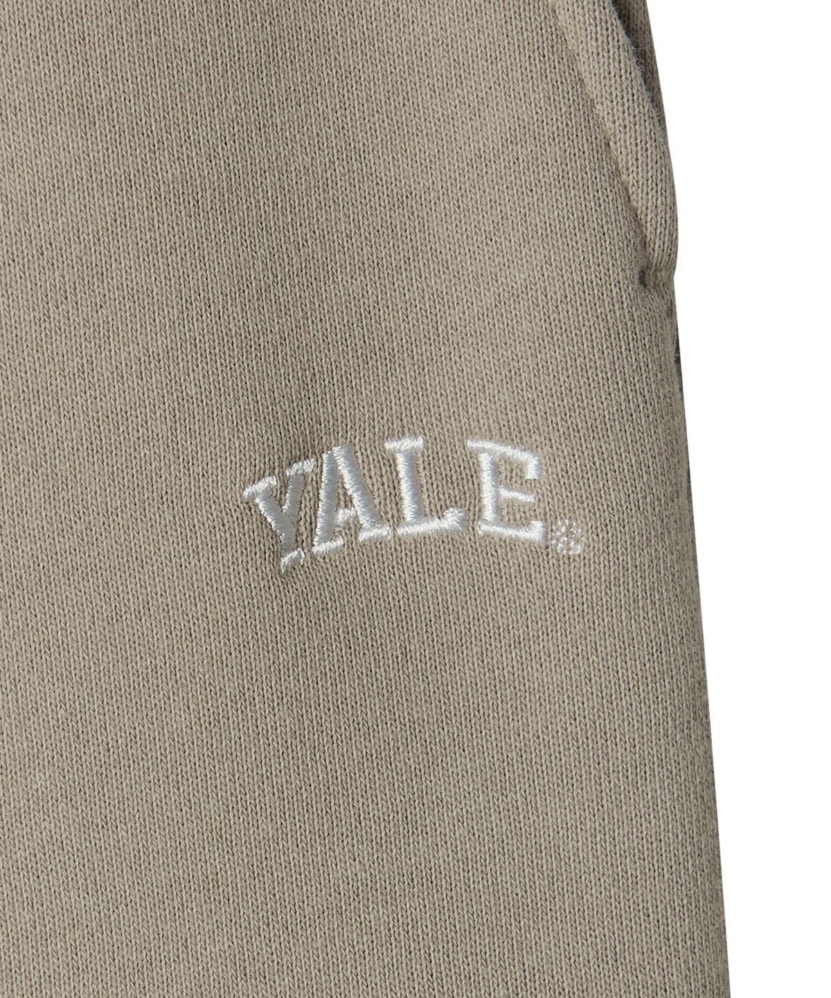 예일(YALE) 스몰아치 원 턱 스웨트 팬츠_베이지
