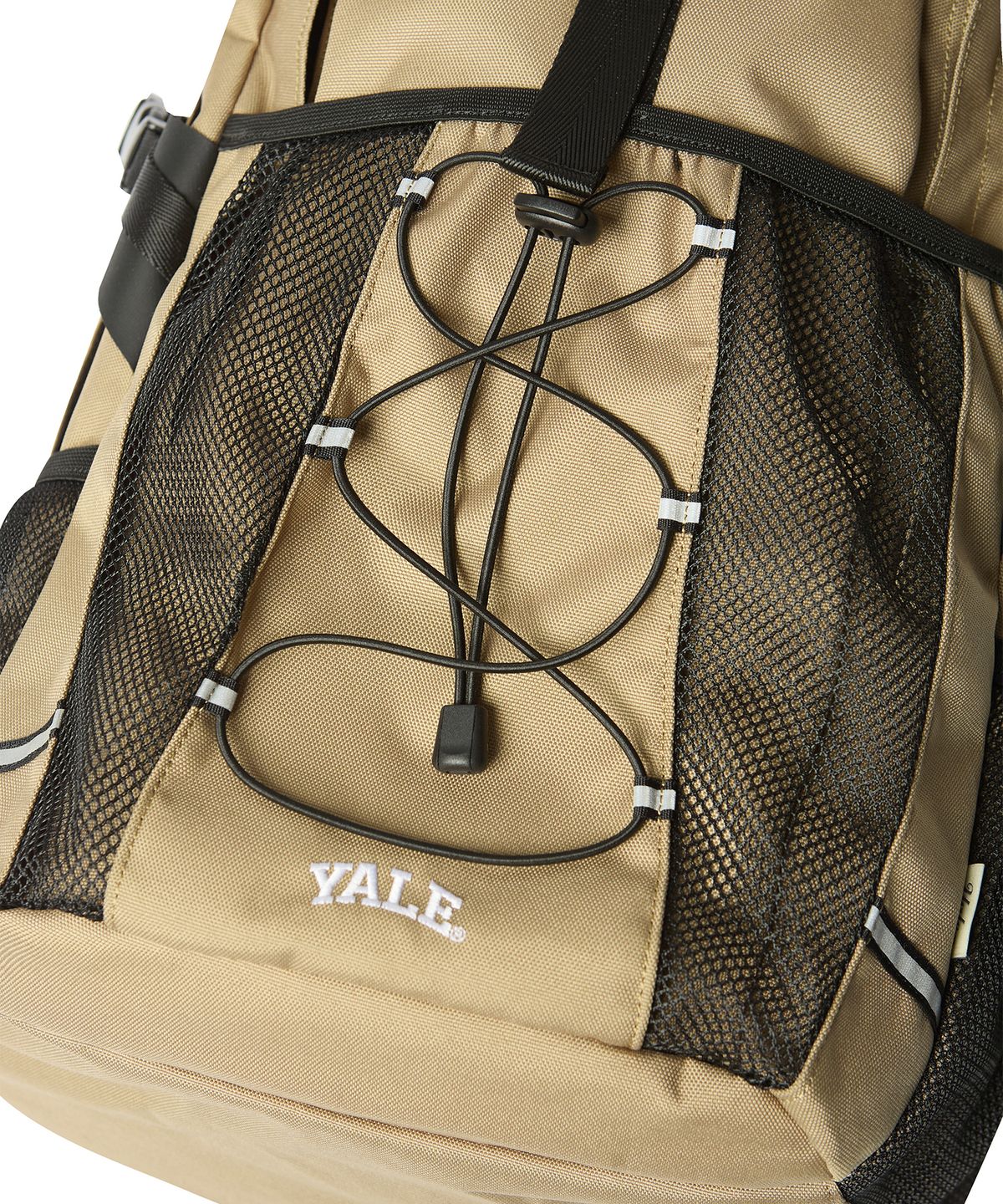 예일(YALE) 메쉬 포켓 버클 백팩_베이지