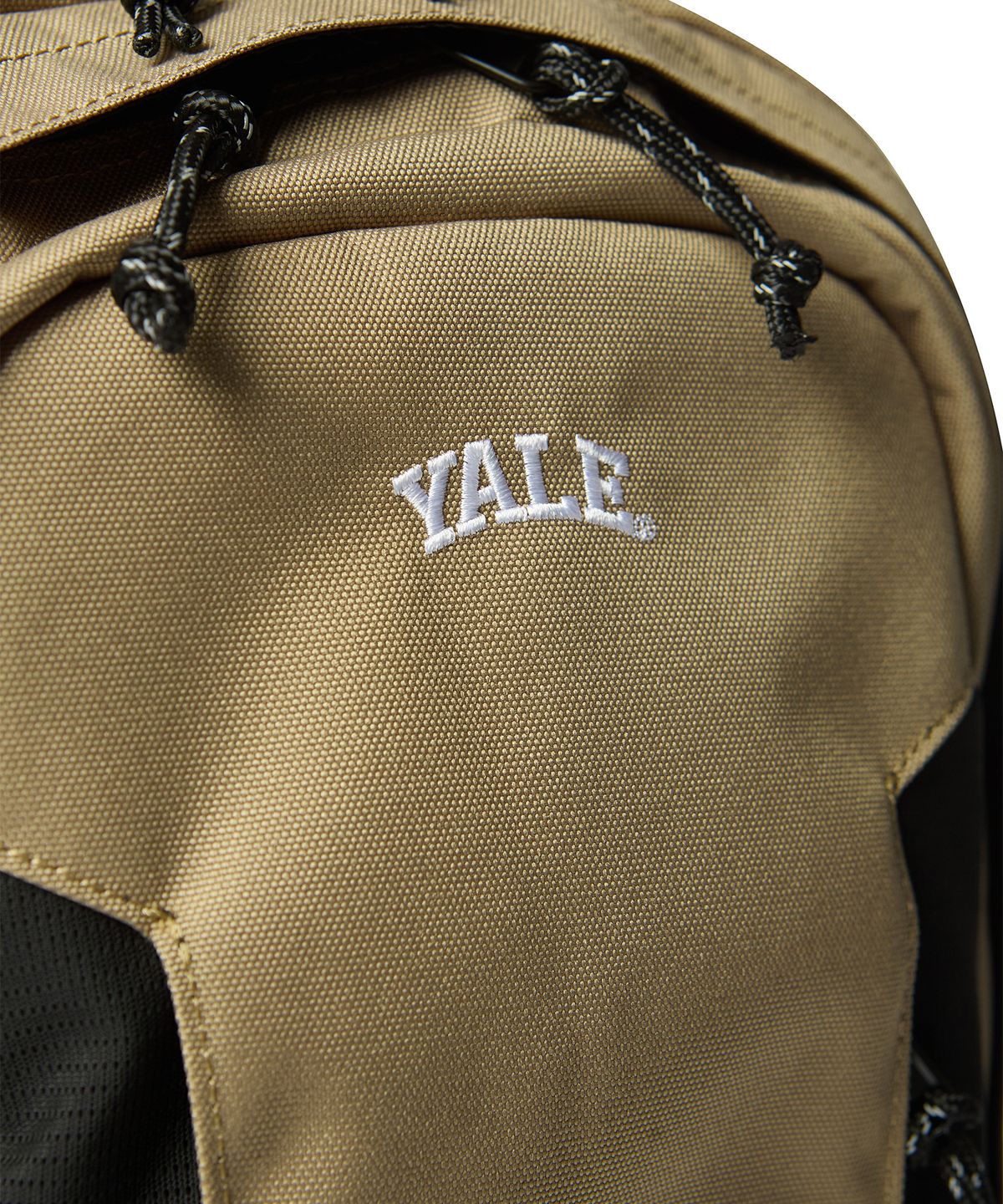 예일(YALE) 메쉬 포켓 백팩_베이지