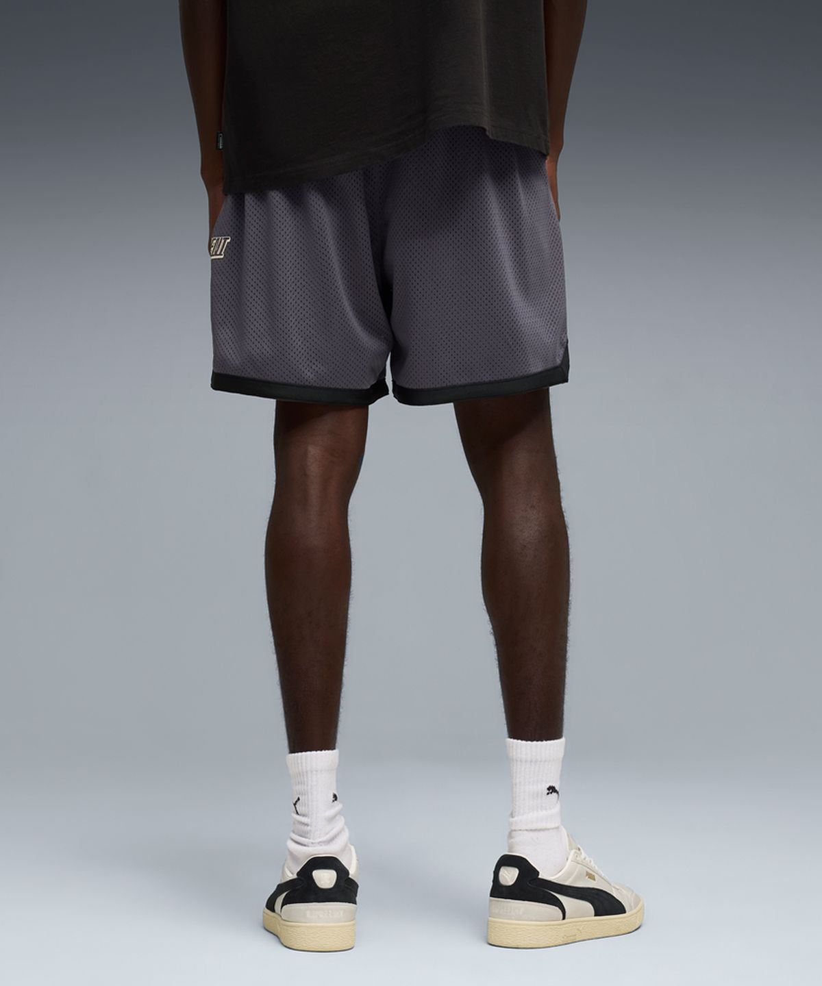 푸마(PUMA) 리프레젠트 쇼츠 II - 갤러틱 그레이 / 635802-01