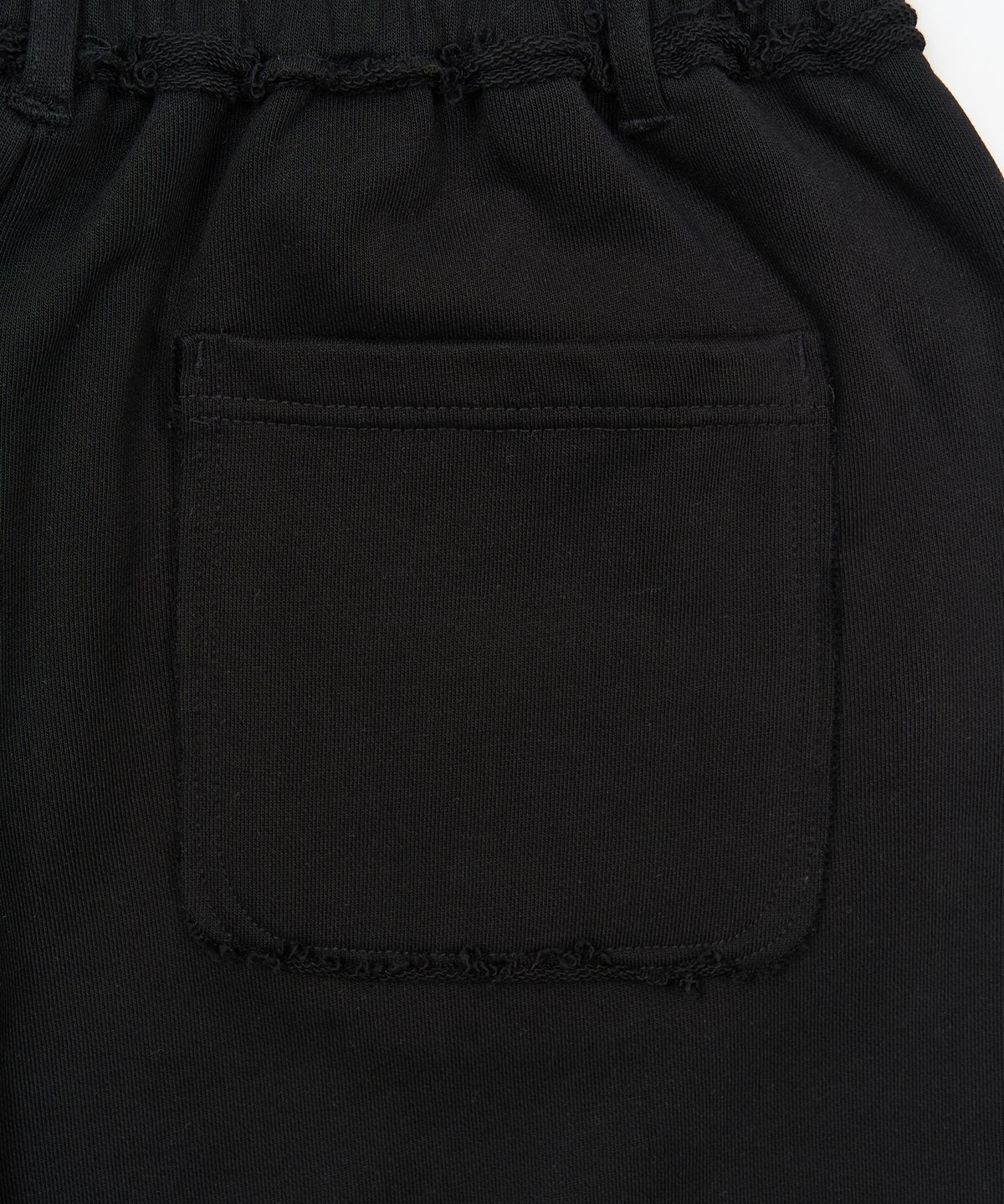토피(TOFFEE) 컷오프 와이드 스웻 팬츠 (BLACK)