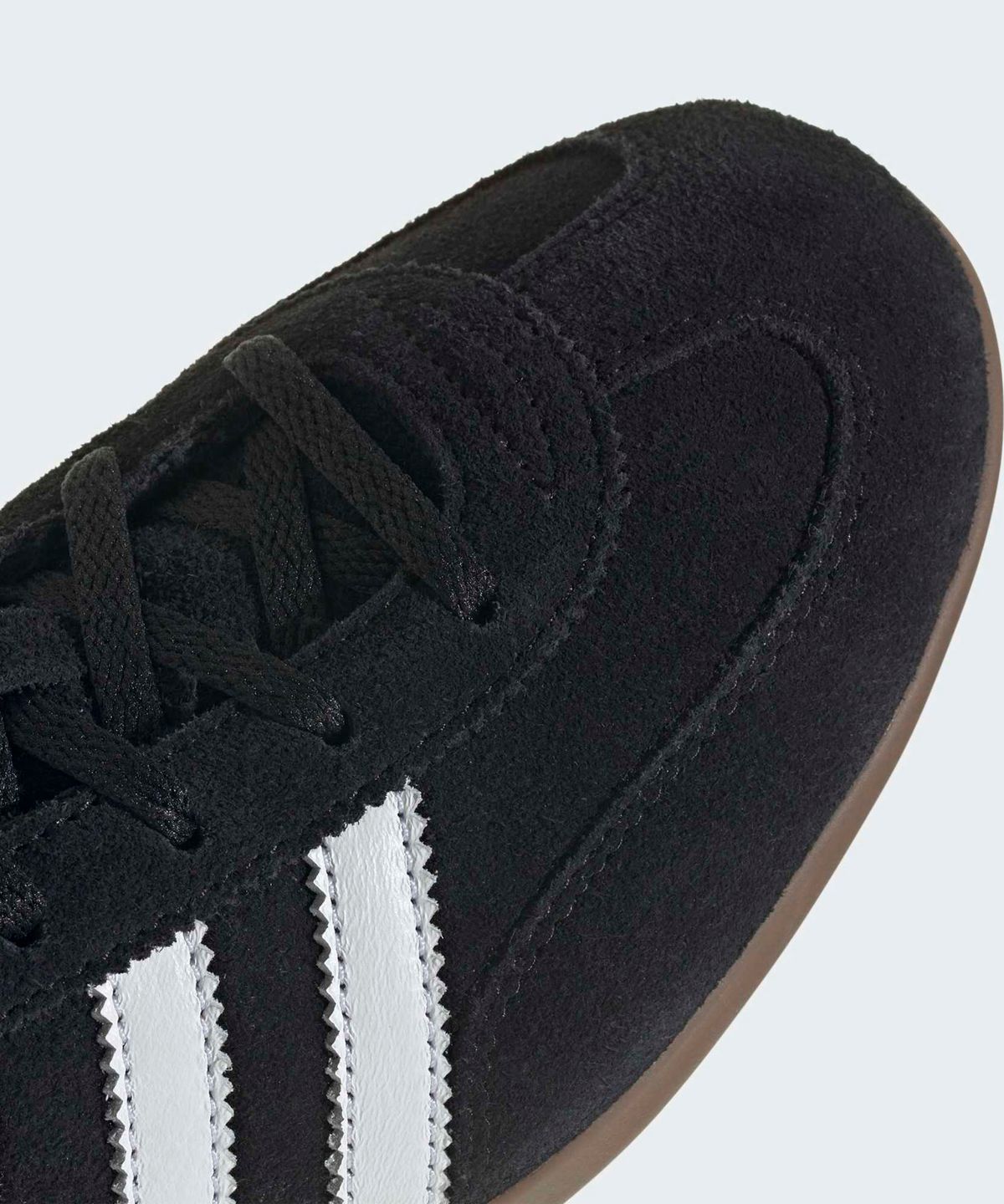 아디다스(ADIDAS) 핸드볼 스페지알 로우 프로 - 블랙:화이트 / KJ3629