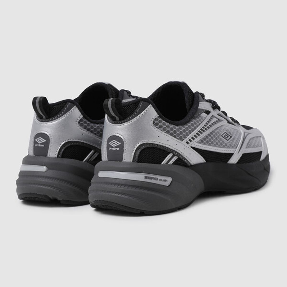 엄브로(UMBRO) ETR - H (이티알 에이치) 블랙 UR123CCR11